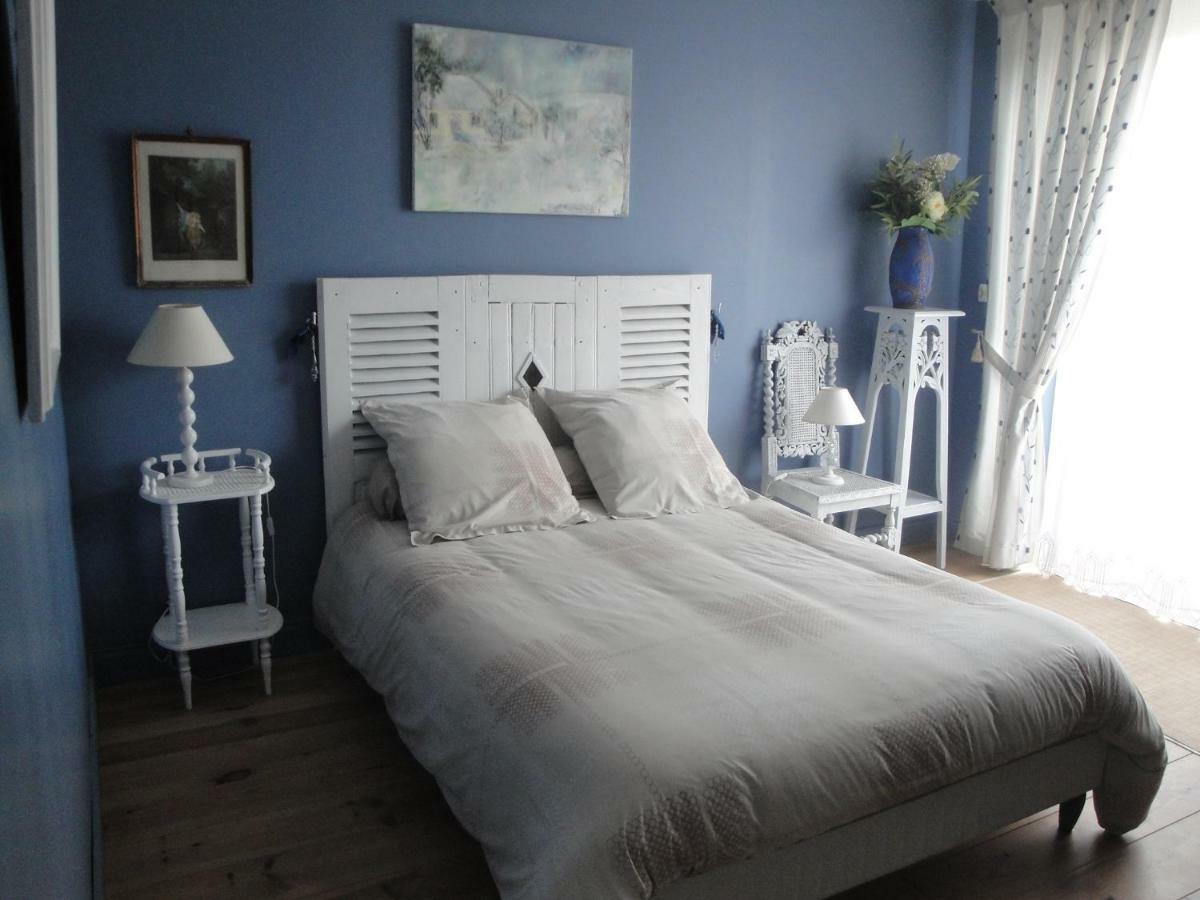 Le Relais Des Capucines Bed and Breakfast Largnac Εξωτερικό φωτογραφία